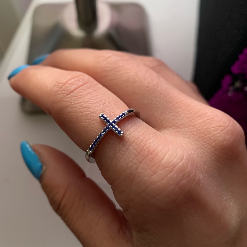 New! Cross Ring💙 - Picture 2 of 2